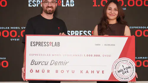 Espressolab, 1 Milyonuncu Kullanıcısına Ömür Boyu Ücretsiz Kahve Hediye Etti!