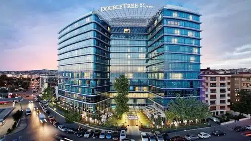 DoubleTree by Hilton İstanbul Moda'da Zeliha Şengülen, İnsan Kaynakları Uzmanı olarak göreve başladı.