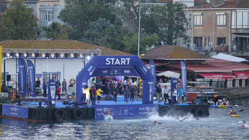 Oral-B, İstanbul Boğaziçi Triatlonu ile İki Kıtayı 6. Kez Bir Araya Getiriyor!