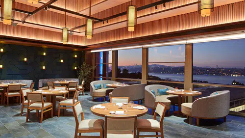 Nobu İstanbul'da Gurme Keyfi: Eşsiz Yemek Atölyesi ve Omakase ile Tadım Yolculuğuna Çıkın!