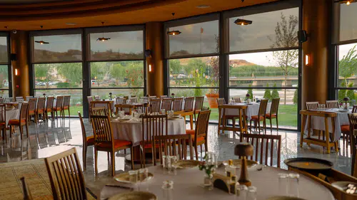 Dorak Holding, Kapadokya'nın Gastronomi Dünyasına Yeni Bir Soluk Getiriyor: Marifet Karakız Ocakbaşı Açıldı!