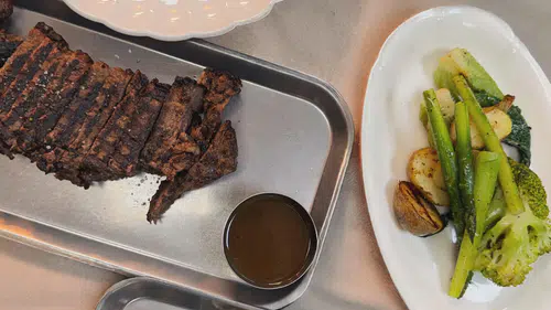 Kuşadası’nda Yeni Bir Lezzet Keşfi: Tat Gourmet !