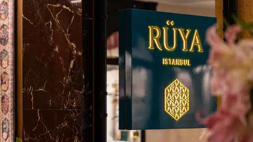 Çırağan Palace Kempinski'nin Rüya İstanbul Restoranı, Travel + Leisure'in En İyi 25 Yeni Otel Restoranı Listesinde Yer Aldı!