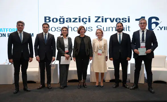 Küresel Gıda İsrafı Alarm Veriyor: Her Üç Gıda Maddesinden Biri Ziyan Oluyor, 700 Milyon İnsan Açlıkla Mücadele Ediyor!