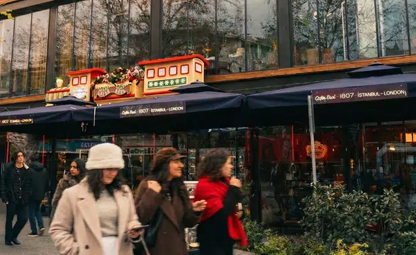 Şekerci Cafer Erol, Terminal Kadıköy'de Yenilikçi Konseptiyle Ziyaretçilerini Ağırlamaya Başladı!