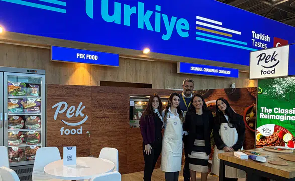 Pek Food'un Favori Lezzeti Lahmacun Artık Vegan Seçeneğiyle SIAL Paris'te Tanıtıldı!