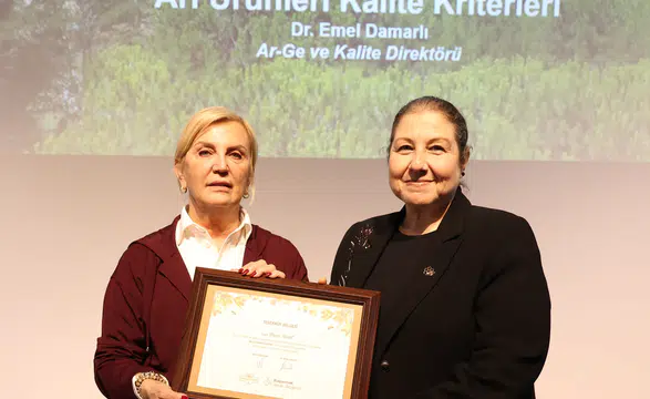 Balparmak, 8 Mart Dünya Kadınlar Günü'nü Kadın Arıcılarla Birlikte Coşkuyla Karşıladı!