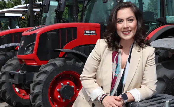 Kadın İstihdamının Ekonomik Büyümeye Katkısı Öne Çıkıyor