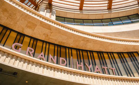 Ege Kıyısında Yeni Bir Lüks Deneyim: Grand Hyatt İzmir İstinyePark Kapılarını Açtı