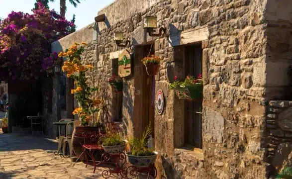 "Türkiye'nin Dört Köyü Kültürel Zenginlikleriyle Dünya Turizmine Açılıyor!" - Bakan Ersoy: "Yerel Değerlerimizi Global Arenada Tanıtıyoruz"