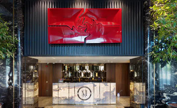 İstanbul'un Kalbinde, Boğaz Manzarasıyla Öne Çıkan Maestro Hotel İkonik Bir Mekan Olma Yolunda!