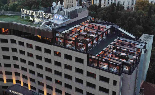 İstanbul'a Yeni Bir Lezzet Durağı: Gastronomi Terası Ziyaretçilerini Ağırlamaya Başladı!