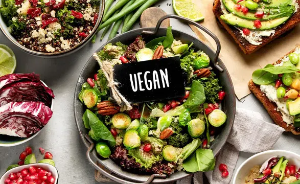 Vegan Diyette Dikkat Edilmesi Gerekenler: Besin Eksikliklerini Giderme Yöntemleri
