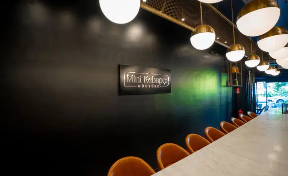 Mini Kebapçı, Göktürk’teki Yeni Mekanıyla Lezzet Tutkunlarını Bekliyor!