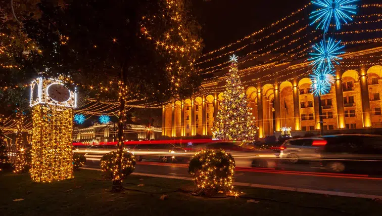 Vizesiz Yılbaşı Kaçamağı: Üsküp'ten Tiflis'e Renkli Yılbaşı Pazarları Keşfi