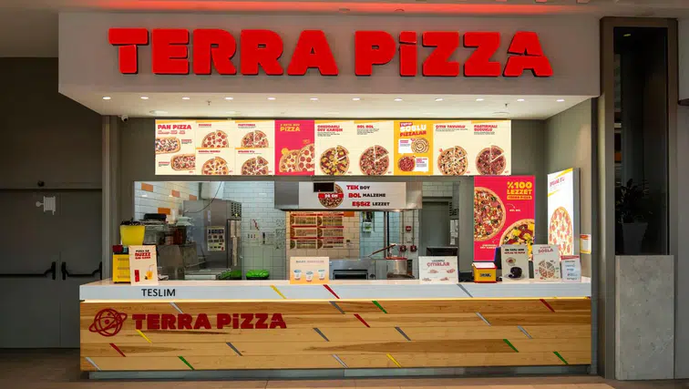 Terra Pizza, Adana Esas 01 Burda AVM’de Yepyeni Bir Şube ile Hizmet Vermeye Başladı