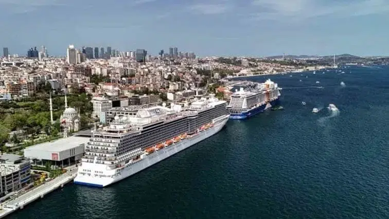 Kruvaziyer Turizmi: Şehir Ekonomilerine Etkisi ve Hareketlilik Sağlama Yolları!