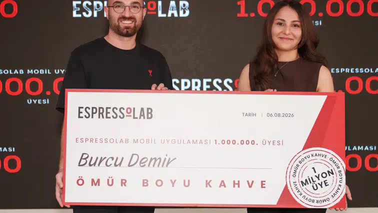 Espressolab, 1 Milyonuncu Kullanıcısına Ömür Boyu Ücretsiz Kahve Hediye Etti!