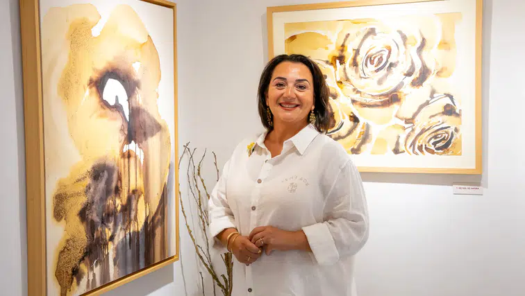 Neslihan Yetişkin, Bozcaada'da "Aidiyet Bahçesi" ile Sanatı Yeniden Yaşatıyor!