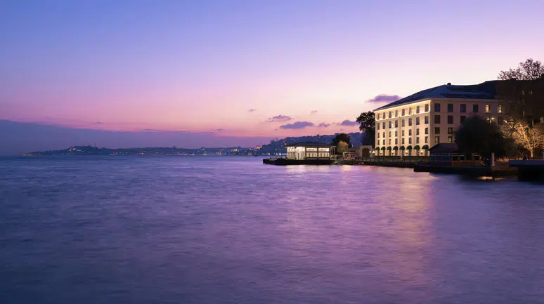 Shangri-La Bosphorus, İstanbul: Türkiye'nin En İyi Oteli ve Dünyanın İlk Beşinde!