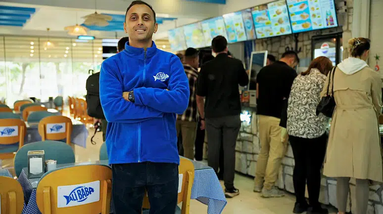 Foça'nın Ekonomisi: Gastronomi Turizmi ile Canlanıyor