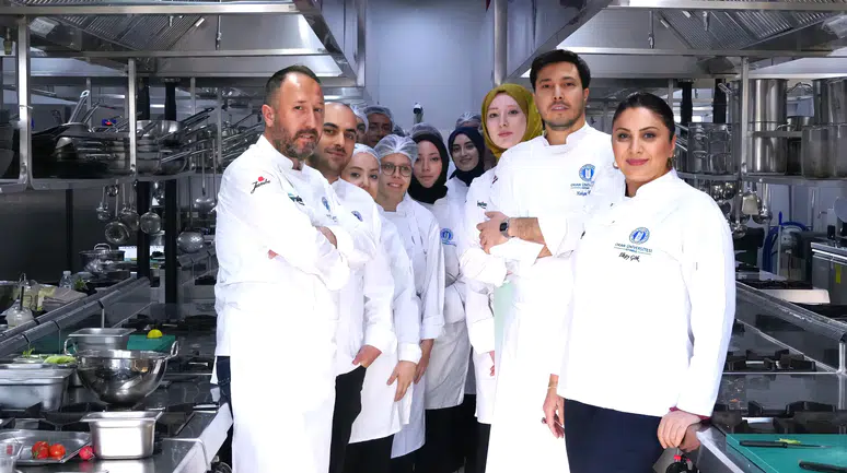 İstanbul Okan Üniversitesi'nde Gastronomi ve Sürdürülebilirlik Dersi Kapsamında Gıda Atıkları Komposta Dönüşüyor!