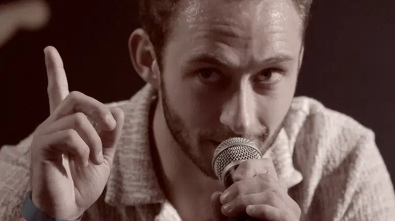 PizzaExpress'te Cody Lee, Genç Piyano Dehasıyla İzleyicileri Büyülüyor!