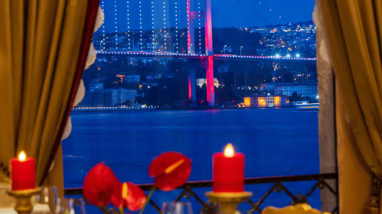 Boğaz’ın Parıltısı Eşliğinde Yılbaşı Kutlamaları Çırağan Palace Kempinski İstanbul’da Yaşanacak!