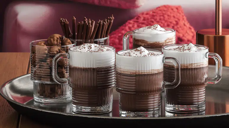 LAV’ın Eşsiz Tasarımlarıyla Kahve Sohbetleri Artık Unutulmaz Tazelikte!