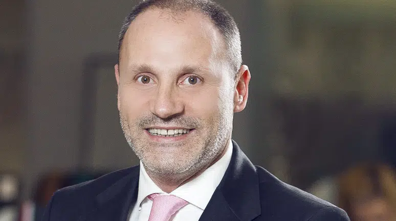 Ülker'de Yönetimde Değişiklik: Kayhan Zenginoğlu, Satış Başkan Yardımcısı Olarak Atandı!