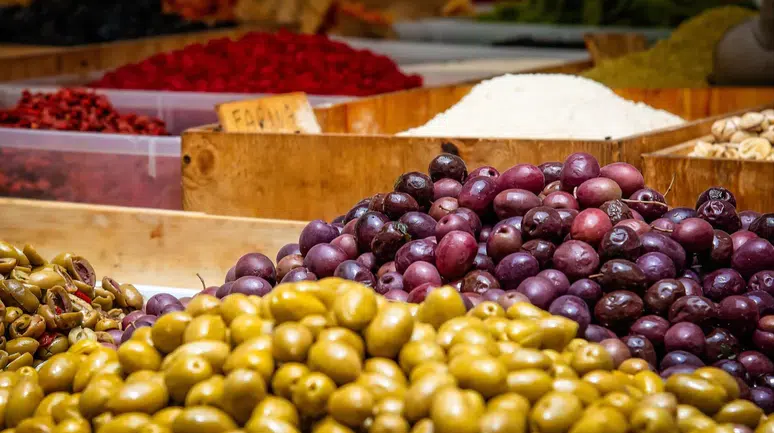 Siyah mı, yeşil mi? Zeytinlerin sağlık üzerindeki etkileriyle ilgili dikkat çekici bulgular!