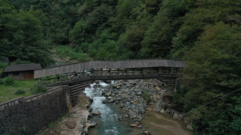Rize'nin Turizmde Parlayan Yıldızı: Senoz Vadisi’nin Büyüleyici Güzellikleri