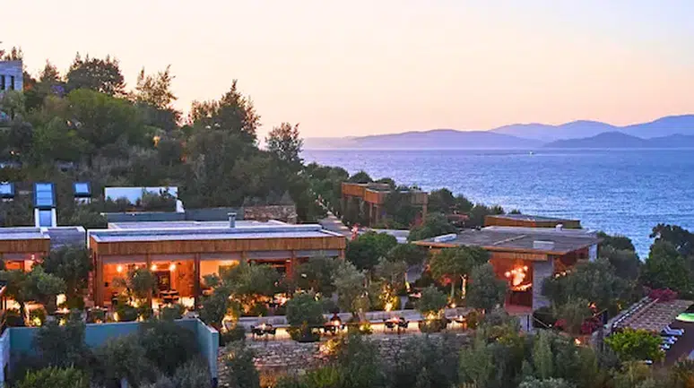 Bodrum'un Sanat Dolu Loft'unda Eğlence ve Lezzet İkilisi: Grill and Groove!