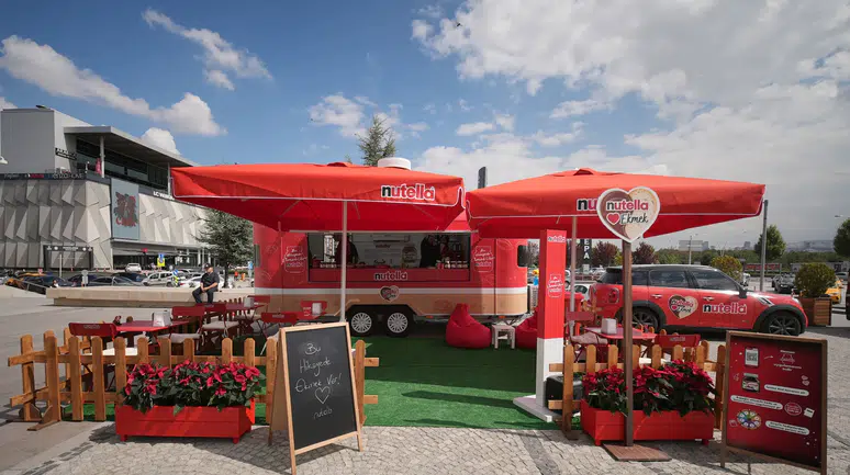 Nutella Cafe İstanbul'da Hizmete Giriyor: Yerel Lezzetler Nutella İle Buluşacak!