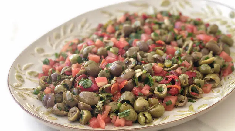 NizOlive, Ramazan Ayında Hafif ve Besleyici Menü Sevkiyatı ile Sofraları Şenlendiriyor!