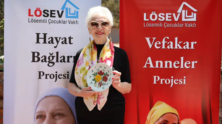LÖSEV ve Kütahya Porselen'den Annelere Özel Anlamlı Hediye: "Güçlü Anne, Güçlü Aile; Umut Dolu Bir Gelecek!"