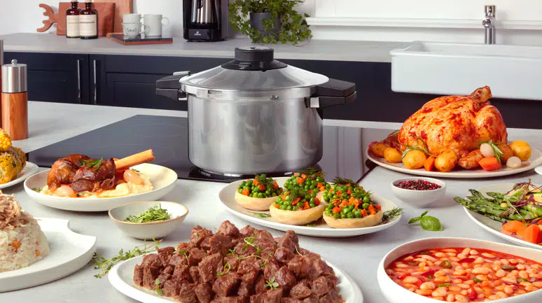 Karaca'dan Güvenli Pişirme Deneyimi: Quick & Safe Düdüklü Tencere İle Tanışın!