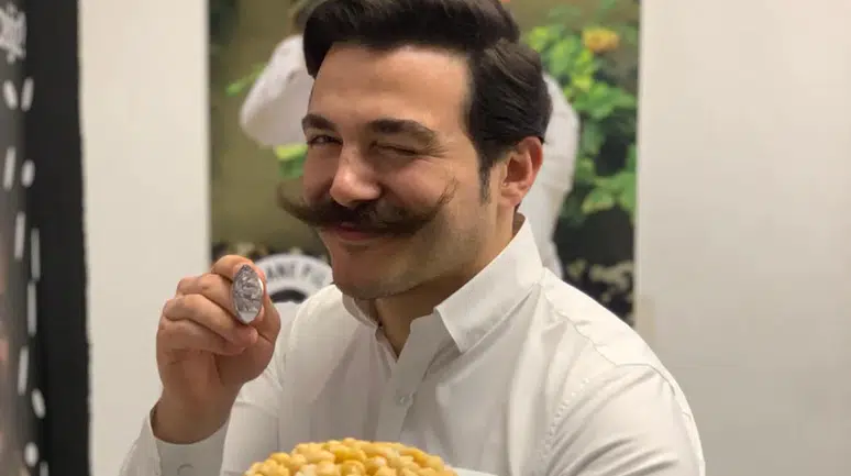 Türkiye'nin En Büyük Pilav Kazanında 16 Ton Yemek Hazırlanıyor!