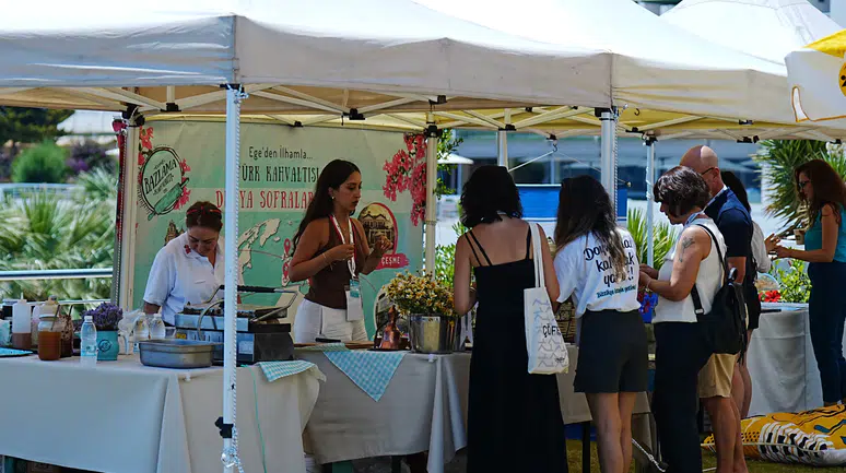 Çeşme'nin Geleneksel Tatları, Uluslararası Gastronomi Film Festivali'nde Tanıtıldı!