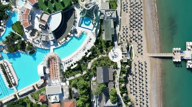 Ela Excellence Resort'ta Tatil: Dinçlik, Huzur ve Yenilenme Fırsatları Sizi Bekliyor!
