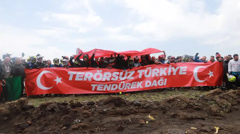 Ağrı'nın Zorlu Doğal Manzaralarında İlk Enduro Yarışı Gerçekleşti!