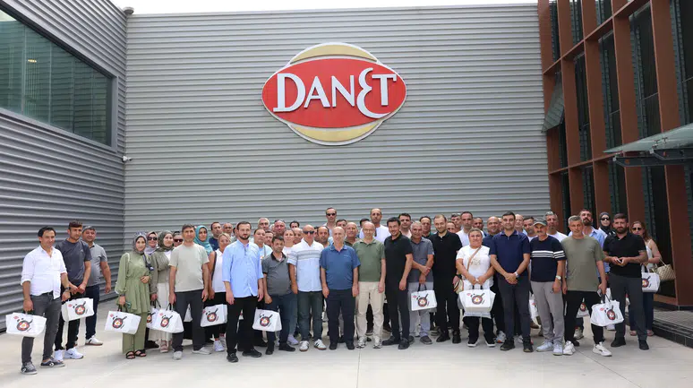 Danet, Yunus Marketler’in ekibini Afyonkarahisar’daki üretim tesisinde konuk etti.