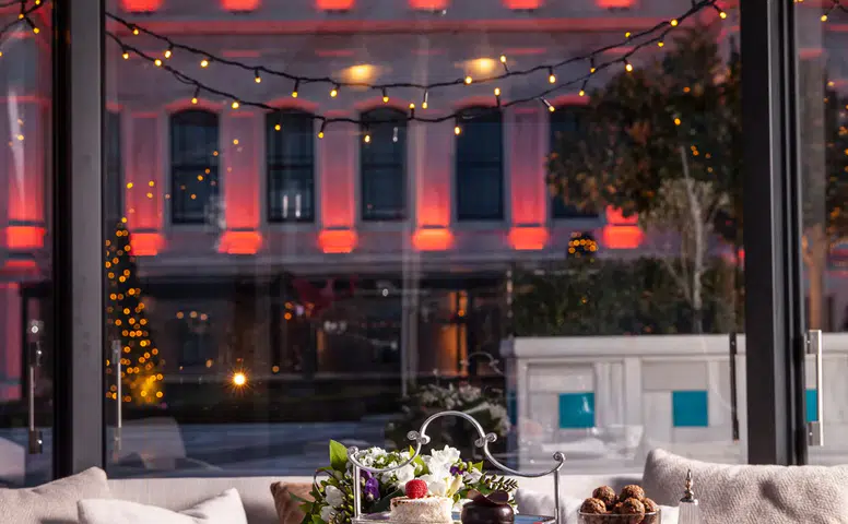 Four Seasons Hotels İstanbul’da Yeni Yıl Kutlamaları Başlıyor!