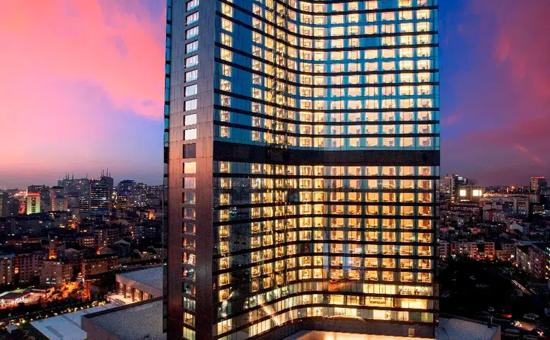 Hilton İstanbul Bomonti’de Yılbaşı Coşkusuna Hazır Eşsiz Eğlenceler!
