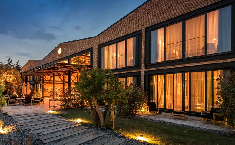 Warehouse by The Stay, Avangart Tabldot ile Unutulmaz Bir Yılbaşı Eğlencesine Adım Atıyor!