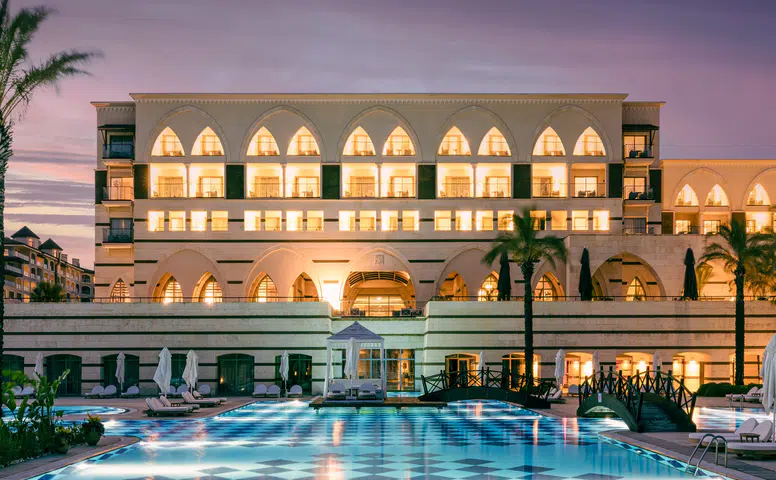 Kempinski Hotel The Dome Belek, Sevgililer Günü'nde Aşkınızı Donduruyor!