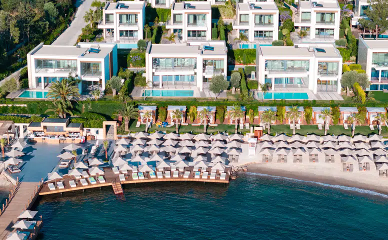 Bodrum'da Yaz Coşkusu: Sarı Yaz, The Norm Collection Door ile İkinci Kez Büyülü Anlar Sunuyor!