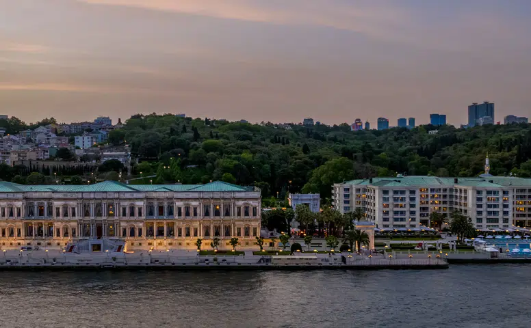 Çırağan Sarayı ve Genel Müdürü, Küresel Turizm Zirvesi'nde Ödüllerle Taçlandırıldı
