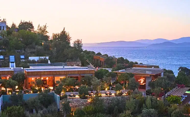 Bodrum'un Sanat Dolu Loft'unda Eğlence ve Lezzet İkilisi: Grill and Groove!