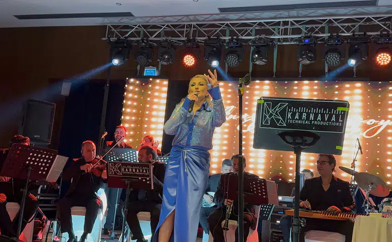 Muazzez Ersoy, Bayram Tatilinde BN Hotel Thermal & Wellness’ta Sanat Dolu Bir Gece Yaşattı